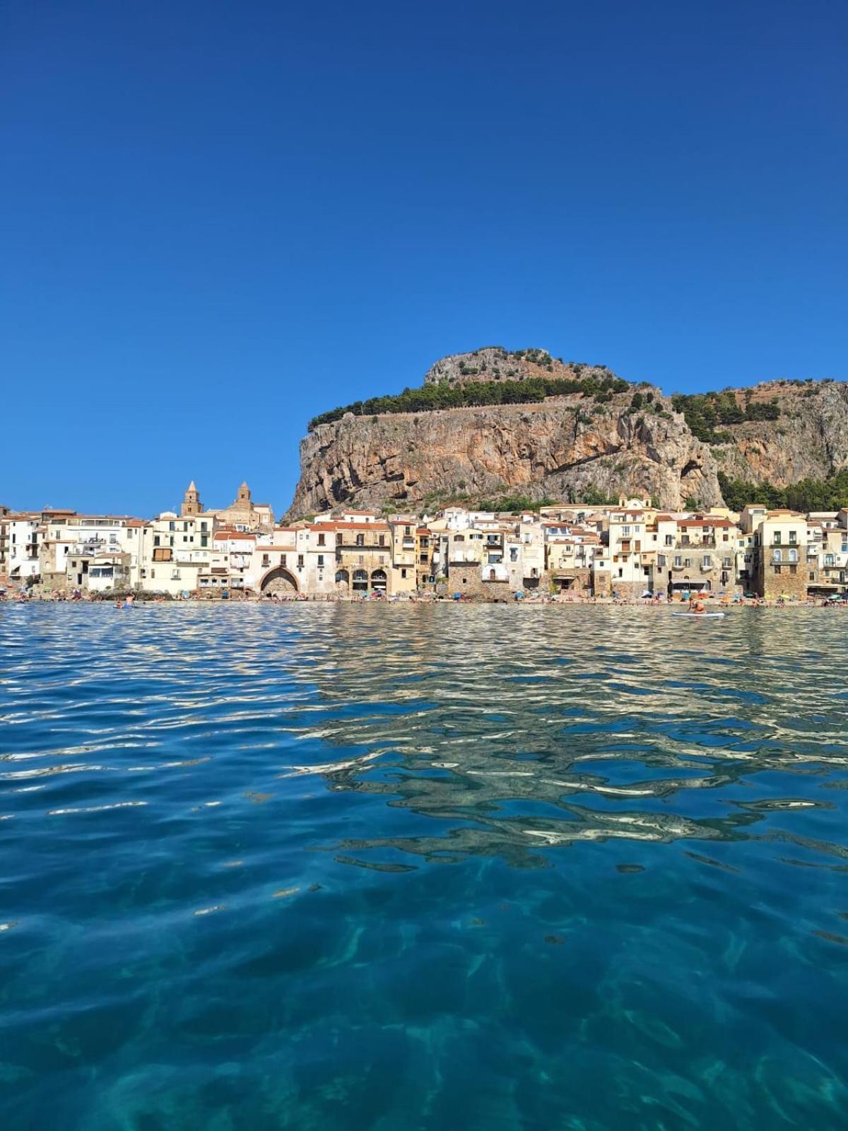 Casa Medi Lägenhet Cefalù Exteriör bild